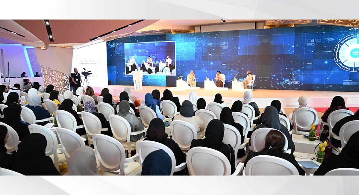 قرينة عاهل البلاد المفدى تتلقى التهاني والتبريكات بمناسبة نجاح أعمال الدورة 61 للجنة المرأة العربية واعتماد المنامة عاصمة للمرأة العربية لهذا العام