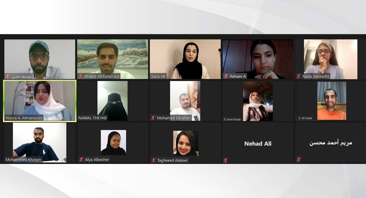 لجنة الشباب تستعرض مسيرة المرأة البحرينية في مجال الإعلام