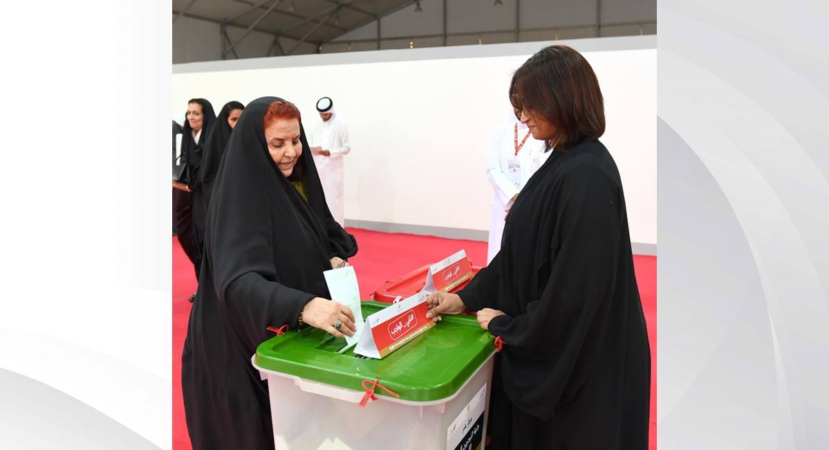 قرينة عاهل البلاد المفدى تدلي بصوتها في الانتخابات النيابية والبلدية 2018
