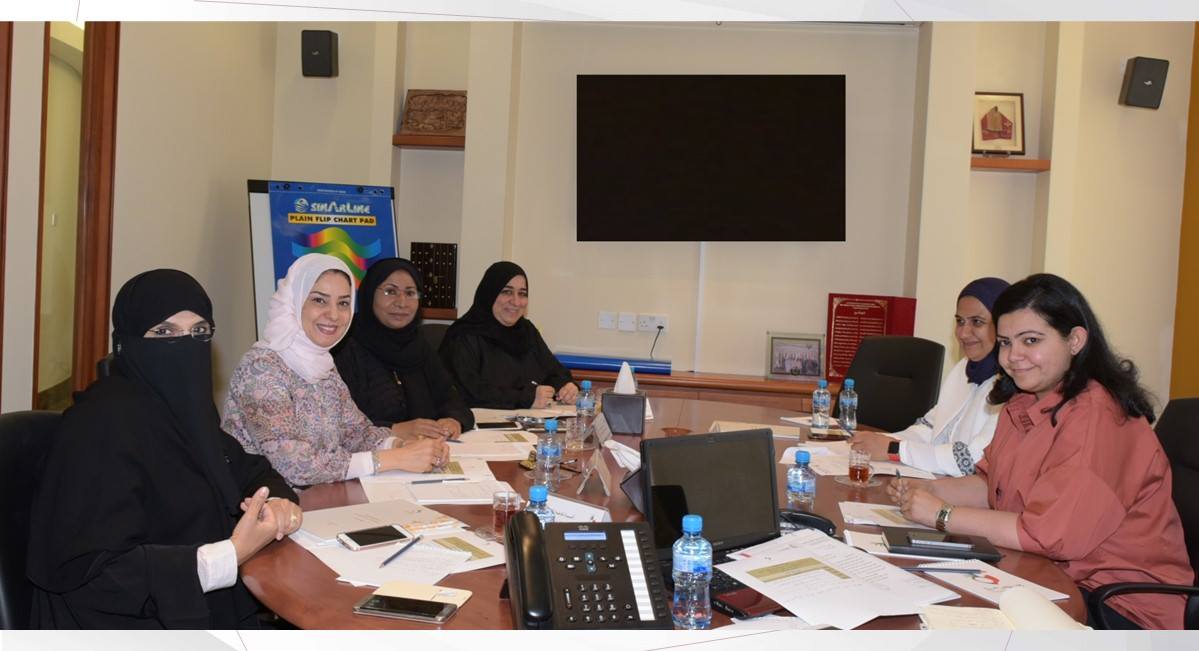 "الأعلى للمرأة" يحث تعزيز مساهمة الجمعيات واللجان النسائية في برامج ومشاريع تمكين المرأة
