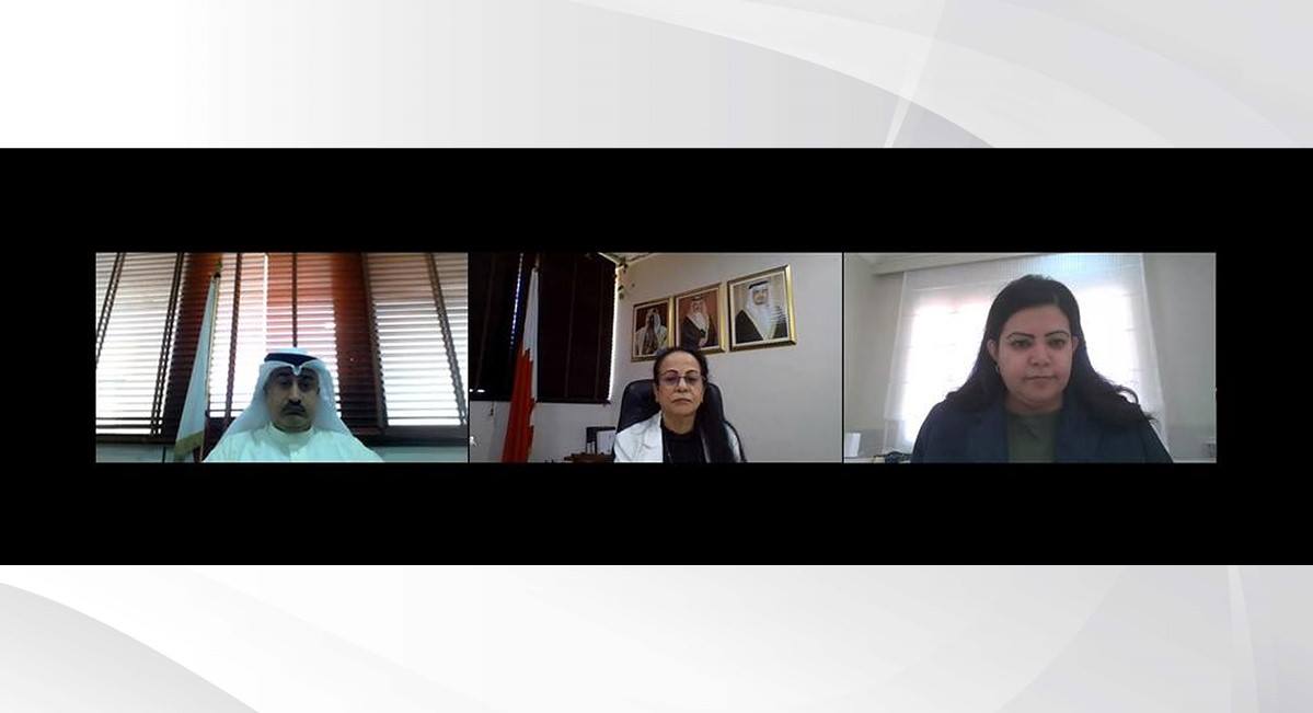في لقاء مشترك بين "الأعلى للمرأة" و"التربية والتعليم" .. توعية طالبات الثانوية العامة بأهمية دراسة التعليم الفني والمهني