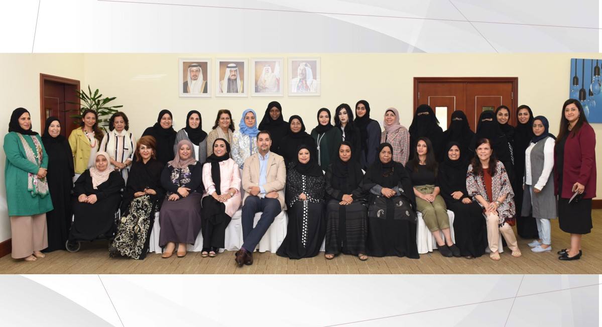 المجلس الأعلى للمرأة و"التنمية السياسية" ينظمان ورشة (آليات الإقناع وكسب التأييد)