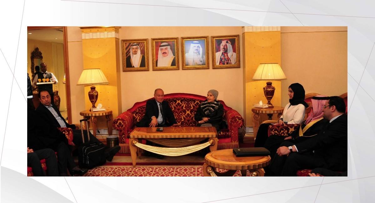 الأمين العام لجامعة الدول العربية يصل البحرين للمشاركة باجتماعات لجنة المرأة العربية