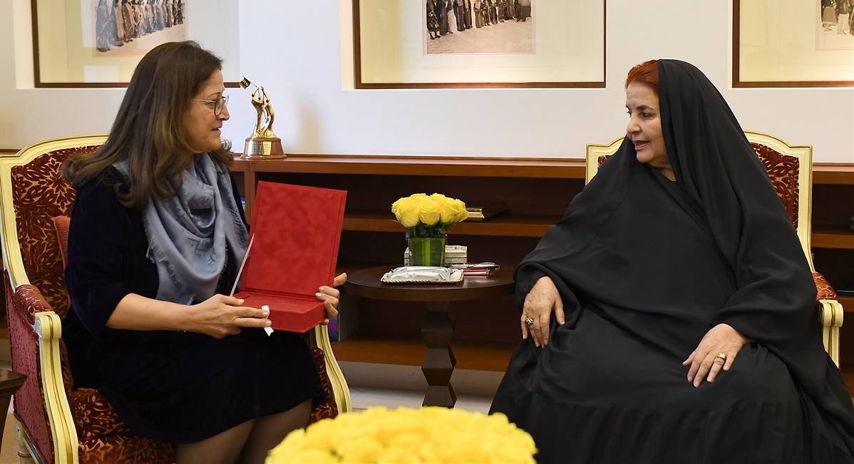 قرينة عاهل البلاد المفدى تشيد بالإنتاج الفكري والبحثي للأستاذة سميرة رجب